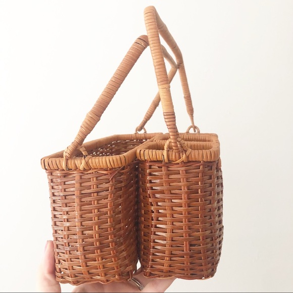 Vintage Wicker Utensil Holder Picnic Party Boho - Picture 2 of 3